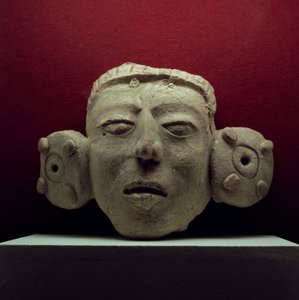 Maske, 500-900 AD (gips)